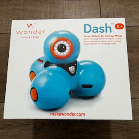 Wonder Workshop Dash Coding Robot For Kids 6+ - Picture 3 of 11